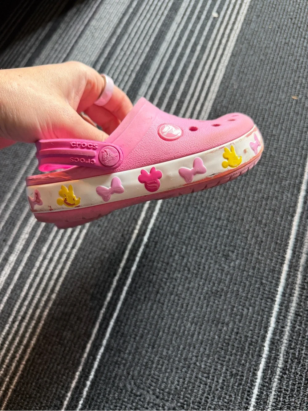 CROCS Disney Mini Mouse Kids' Lightweight Pink Slip-On Sandals